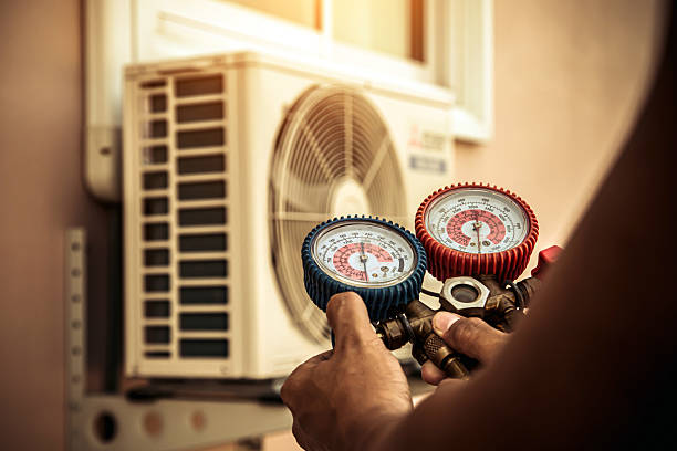 Professional Air Conditioning Service technician working in Pleasant Grove, CA